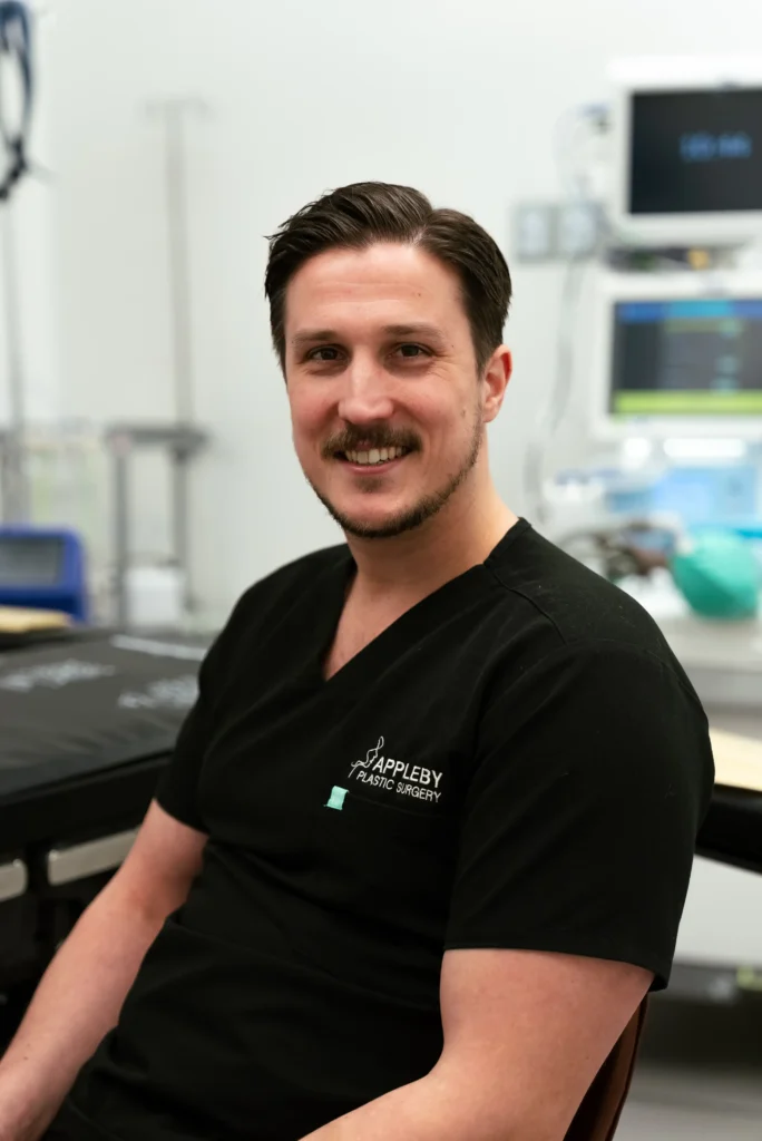 profile image of Dr Dan Waltho, a plastic surgeon in Burlington
